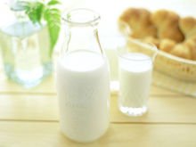 什么是液态奶，液态奶和纯牛奶的区别