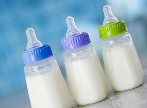 刚出生的婴儿喝什么奶粉？奶粉段数是什么意思
