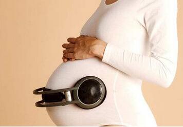 适合孕妇的胎教音乐该怎挑选