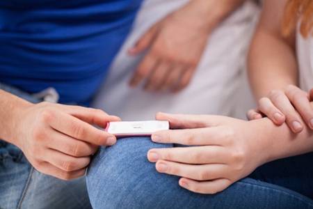 避孕药对女性的伤害有多大？这三个夫妻科学有效的避孕方法