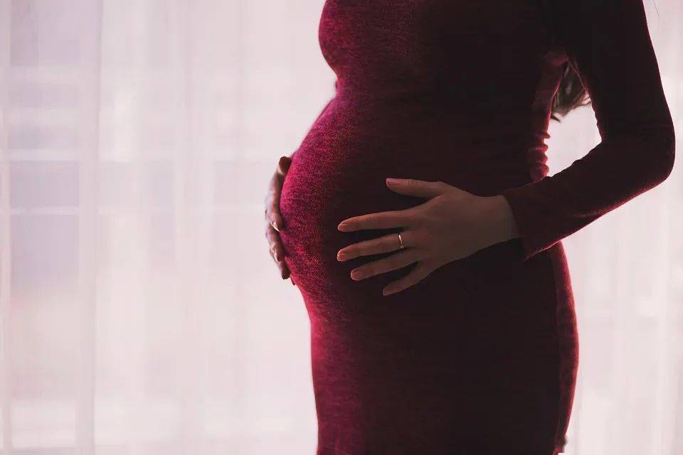 怀孕最早多少天能测出来？