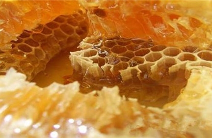 乳腺囊肿可以吃蜂胶吗 蜂胶不要随便乱吃