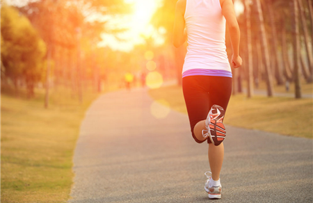 来月经第几天可以跑步 经期一定要“静养”吗？