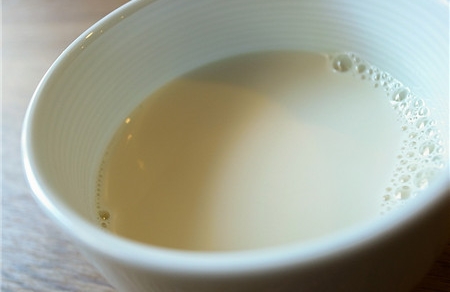 乳腺增生可以喝豆浆吗 乳腺增生在饮食上要注意什么？