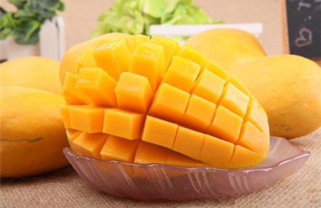排卵期吃芒果助孕吗 芒果真的这么神奇吗？