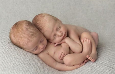 如何怀上双胞胎？双胞胎有什么前兆？