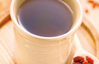杜仲枸杞茶，有效改善产后腰背酸痛！