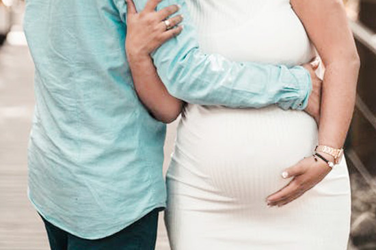 230斤孕妇坐着剖腹产，控制体重要从备孕期做起！