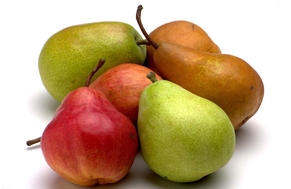 不同品种的梨宝宝怎么吃比较好