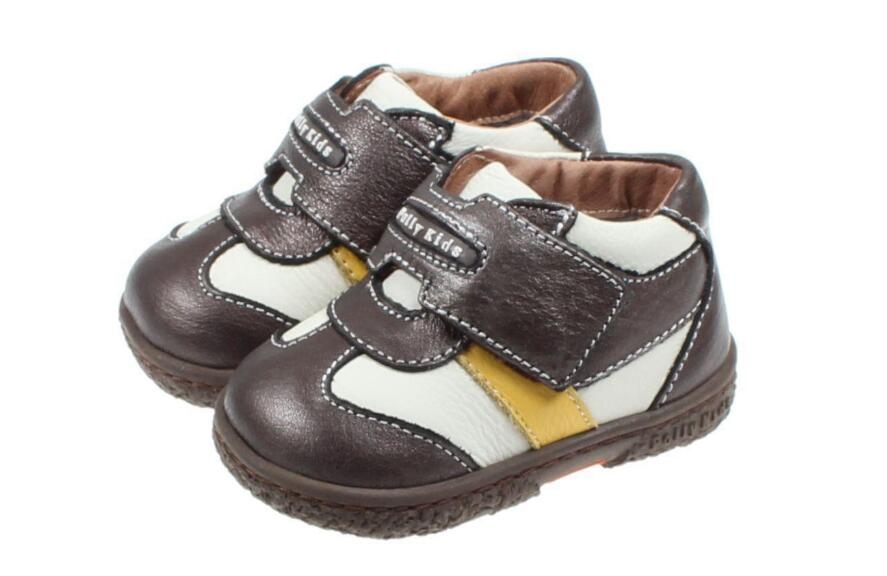 宝宝皮鞋什么材质好 哪种宝宝穿了最舒服