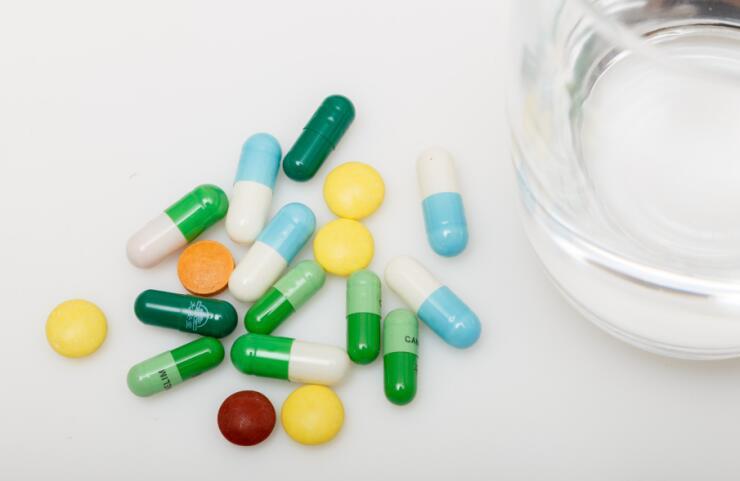 头孢氨苄颗粒是抗生素吗