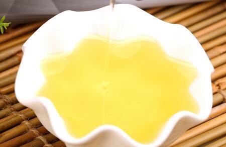 橄榄油加白糖美肤的功效 橄榄油加白糖怎么做护肤