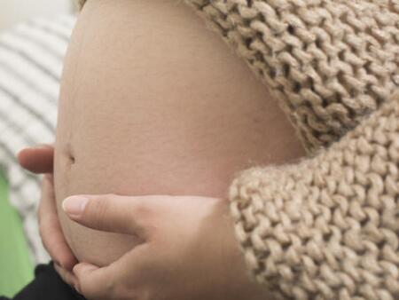 胎盘早剥的前期征兆 有这三个表现的孕妇应及早就医