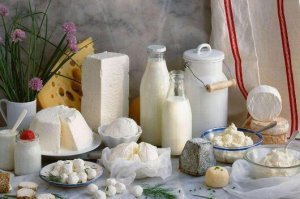 牛奶、酸奶、奶酪和奶片哪个更补钙？