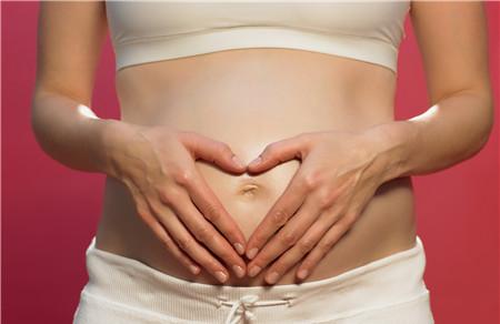 为什么胎儿在妊娠晚期夜间活动不良可能与这两个原因有关