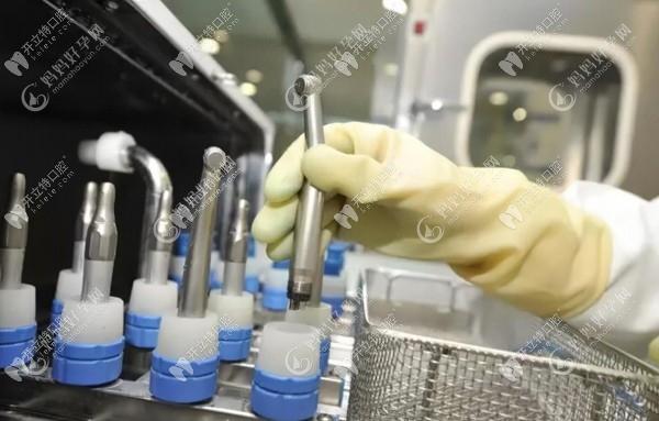 西宁非凡口腔门诊部