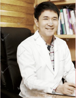 河相旭是韩国美lab皮肤科的代表院长