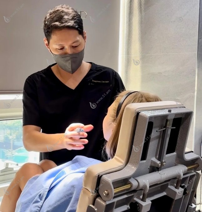 李延佑院长